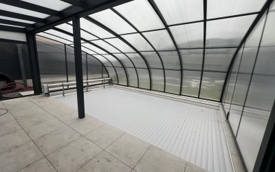 Wall - zastřešení na stěnu v antracitu