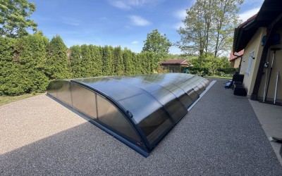 3R antracit, kouřový PC